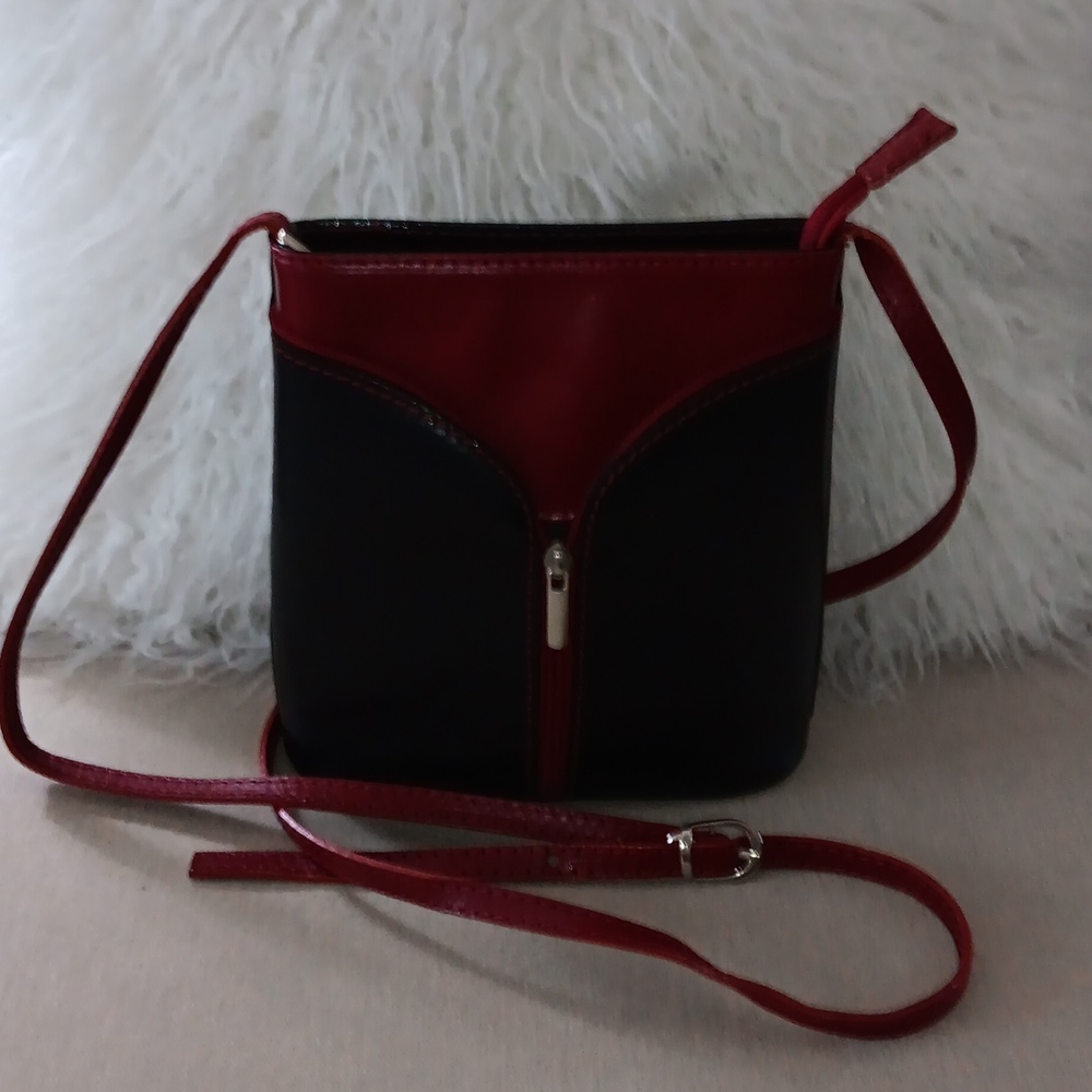 Vera Pelle leather crossbody bag